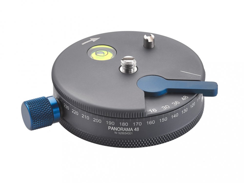Novoflex TrioPod PRO75 mit Nivellierkalotte MagicBalance PRO75 in der