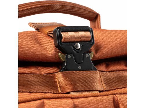Think Tank Photo FocusPoint Crossbody 8L Urban Rust Think Tank Photo Schultertaschen   (sagafoto Foto Studiotechnik und Studioausstattung)