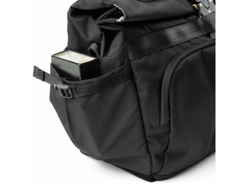 Think Tank Photo FocusPoint Crossbody 13L Asphalt Black Think Tank Photo Schultertaschen   (sagafoto Foto Studiotechnik und Studioausstattung)